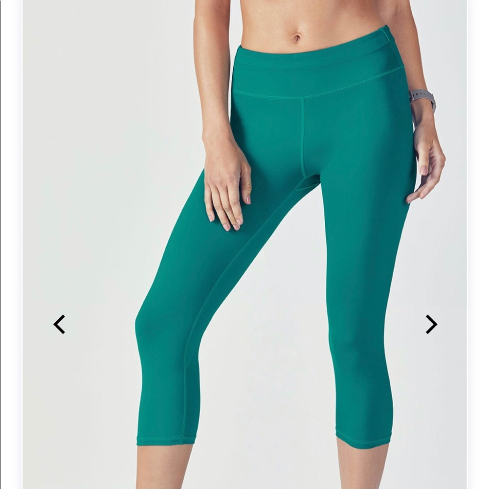 Gia Solid PowerLite Crop
